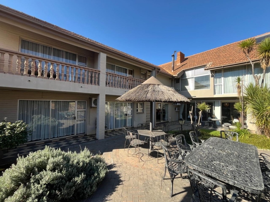 19 Bedroom Property for Sale in Universitas Free State
